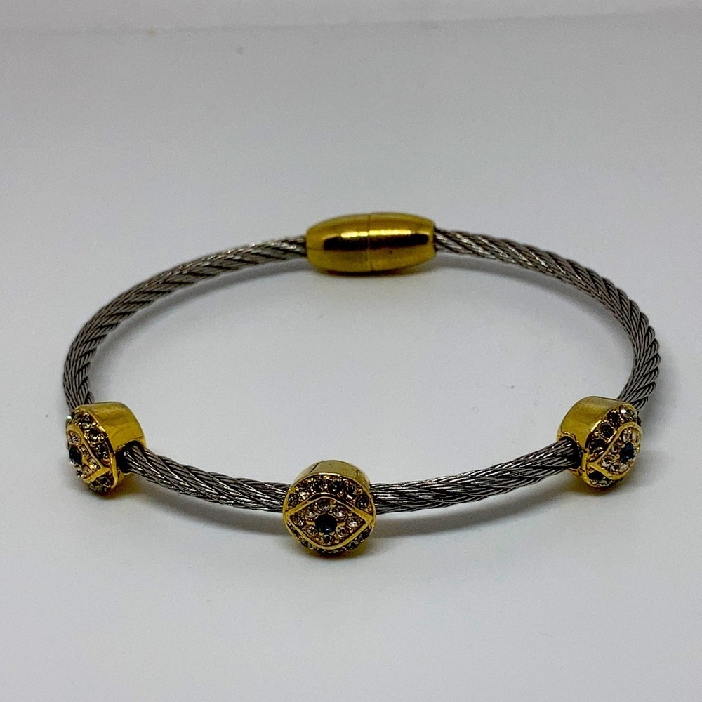 Silver toned All Seeing Eye bracelet, brand new with magnetic clasp